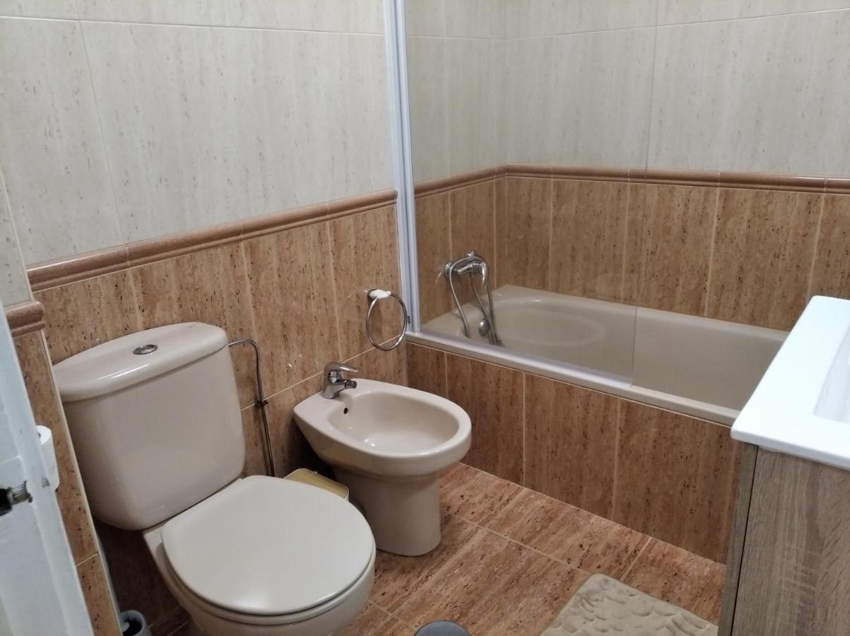 Acogedor, Con Garaje, Centrico. Apartman Vigo Kültér fotó