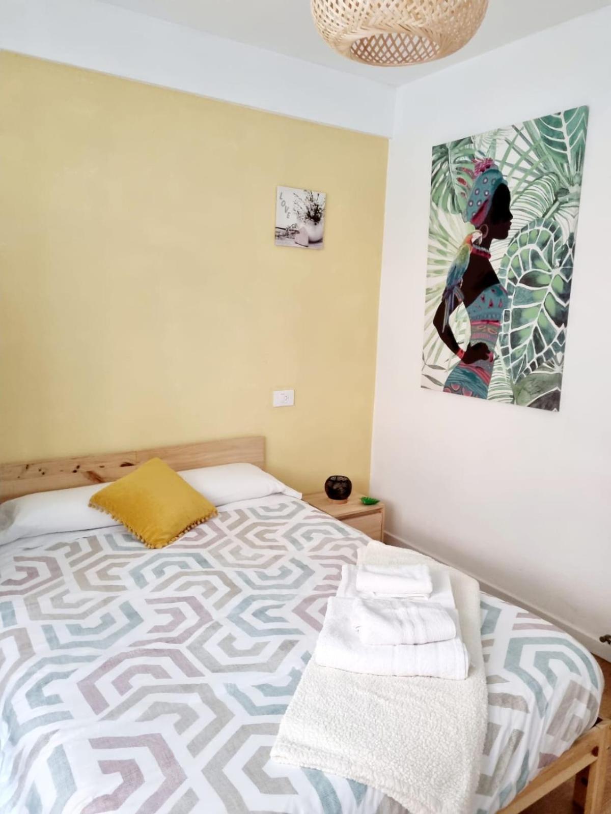 Acogedor, Con Garaje, Centrico. Apartman Vigo Kültér fotó